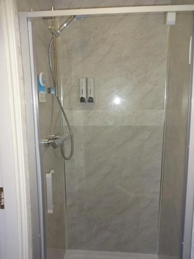 Bed & Breakfast Three B'S Rooms Bridlington
